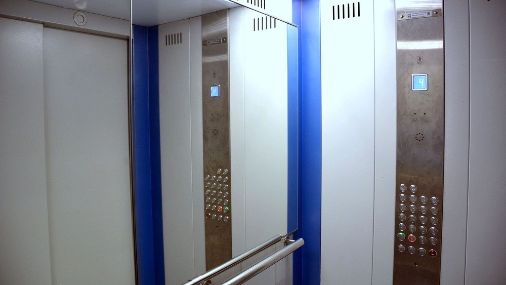 V Kachkanare otremontiruyut pyat' liftov
